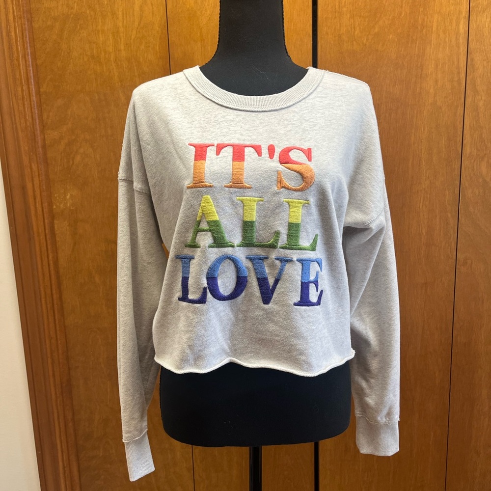 Paper Crane Light gray It’s all Love croped sweatshirt